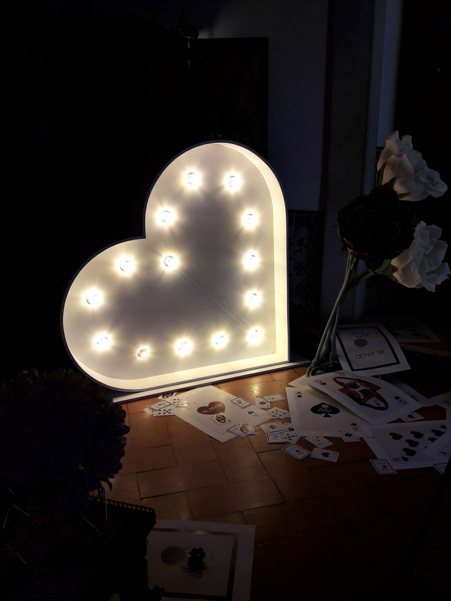 Coração iluminado realizado por LetrasEsferovite.pt